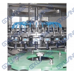 灌裝機(jī)，飲料灌裝機(jī)，含氣灌裝機(jī)，玻璃瓶灌裝機(jī)，液體灌裝機(jī)