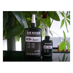 可以粘PC有哪些膠水，PC與玻璃該怎么粘，玻璃粘PC膠水