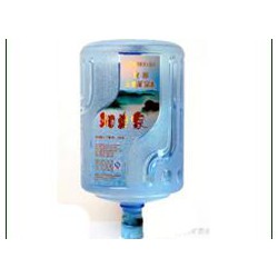 哪里有*流的純凈水加盟|荷塘區送水電話