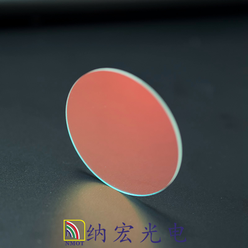 紅外截止濾光片實(shí)物圖 紅外截止濾光片實(shí)物圖